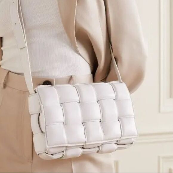 Bottega Veneta The Cassette Padded Leather Crossbody Bag - Picture 3 of 16